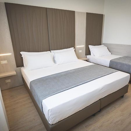 Hotel Residence Vallecorsa Rosignano Marittimo Luaran gambar