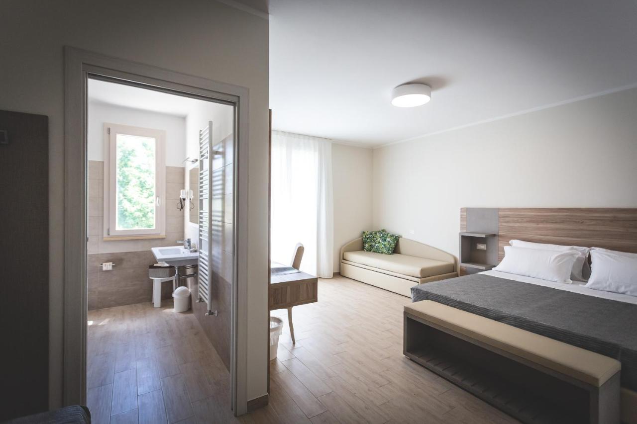 Hotel Residence Vallecorsa Rosignano Marittimo Luaran gambar